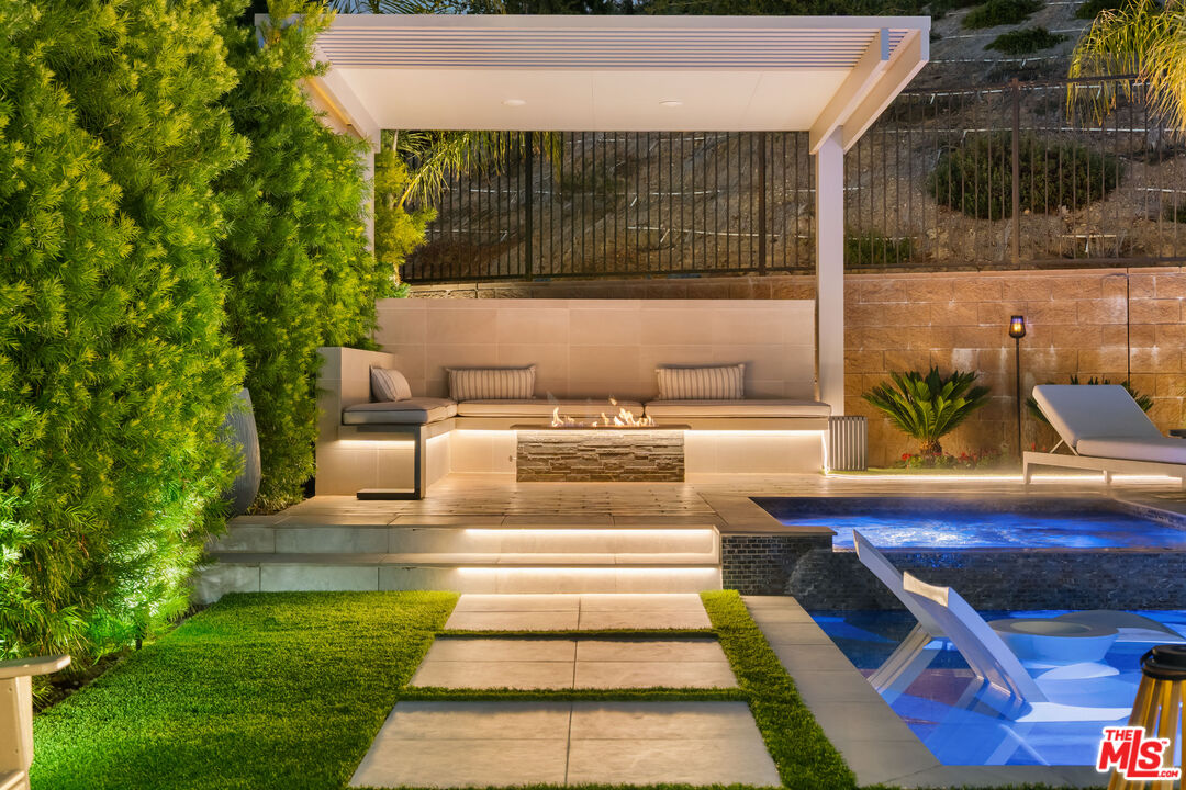 20741 Deer Grass Court Porter Ranch, CA 91326 - Photo 5 of 72