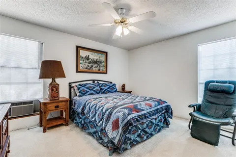 $638,500 | 18025 County Road 4052, Kemp, TX 75143