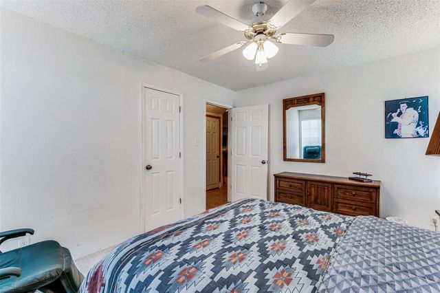 $638,500 | 18025 County Road 4052, Kemp, TX 75143