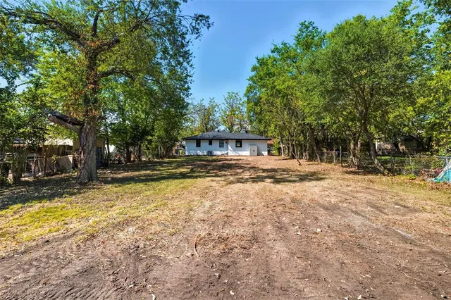 $290,000 | 118 Evelyn Street, DeSoto, TX 75115