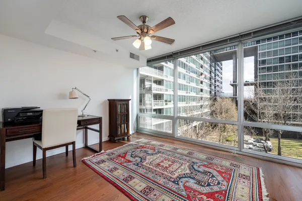 $359,900 | 9725 Woods Drive, Unit 507, Skokie, IL 60077
