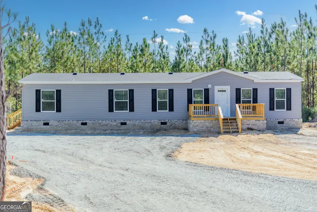 $225,000 | 1361 Joey Williamson Road, Jesup, GA 31545