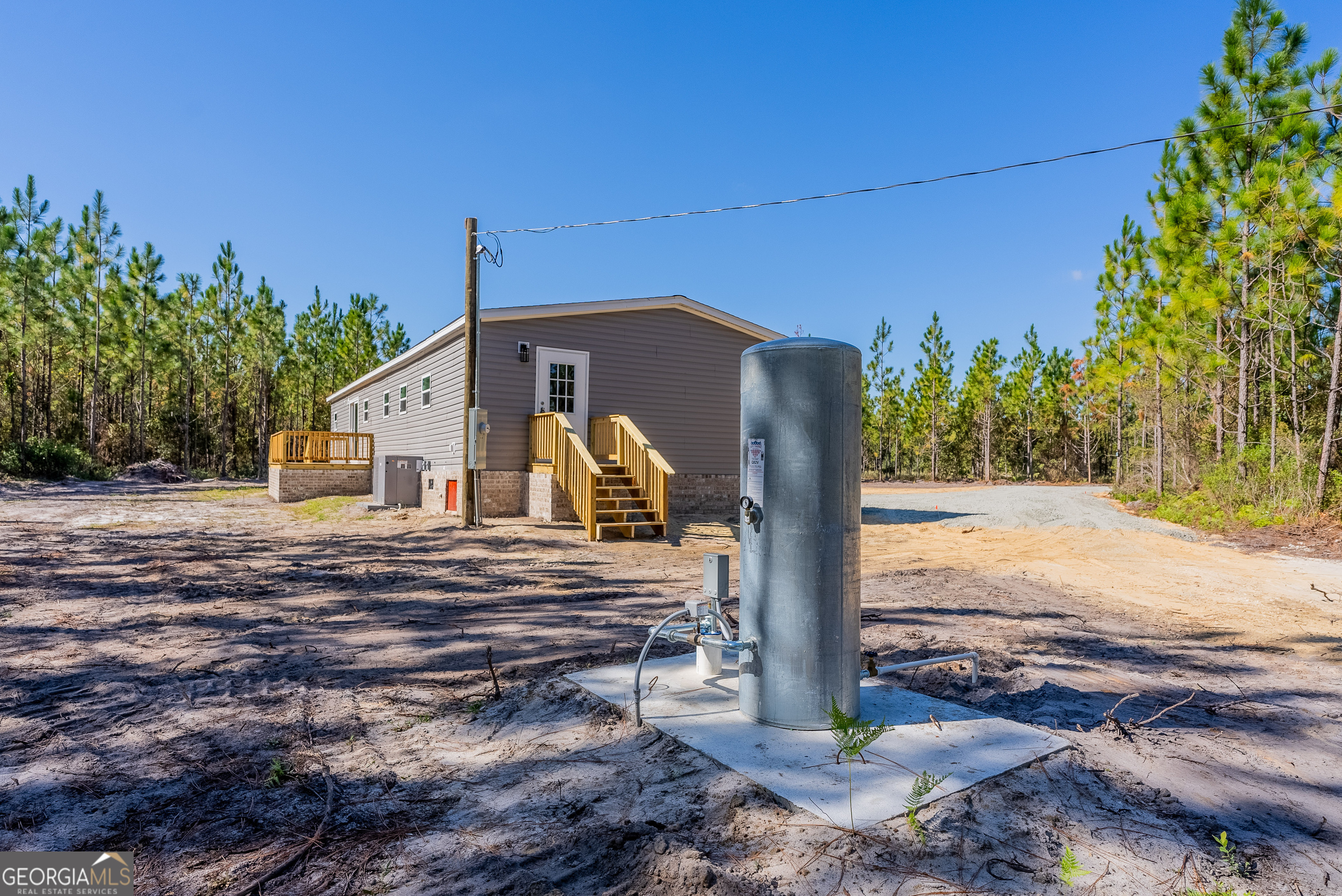 1361 Joey Williamson Road Jesup, GA 31545 - Photo 15 of 44