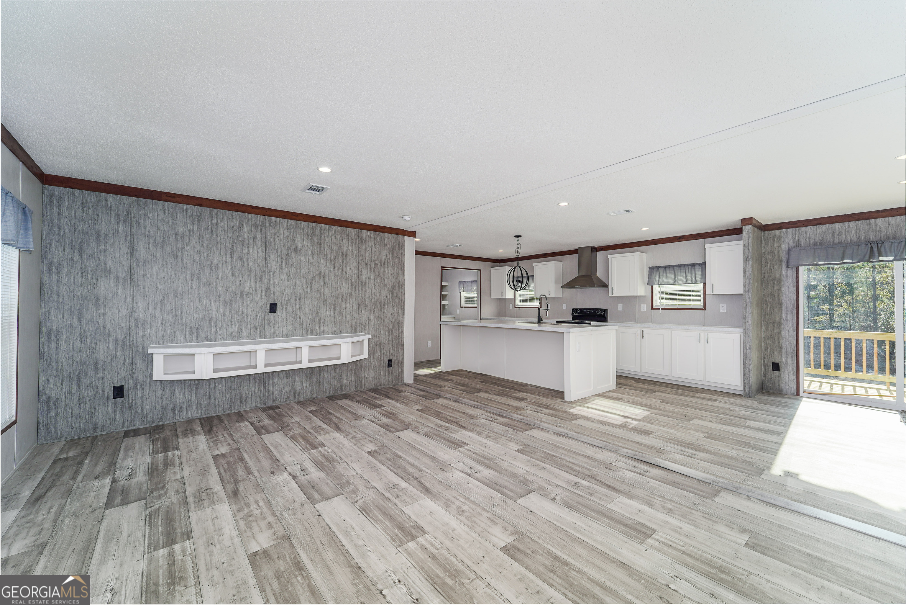 1361 Joey Williamson Road Jesup, GA 31545 - Photo 16 of 44