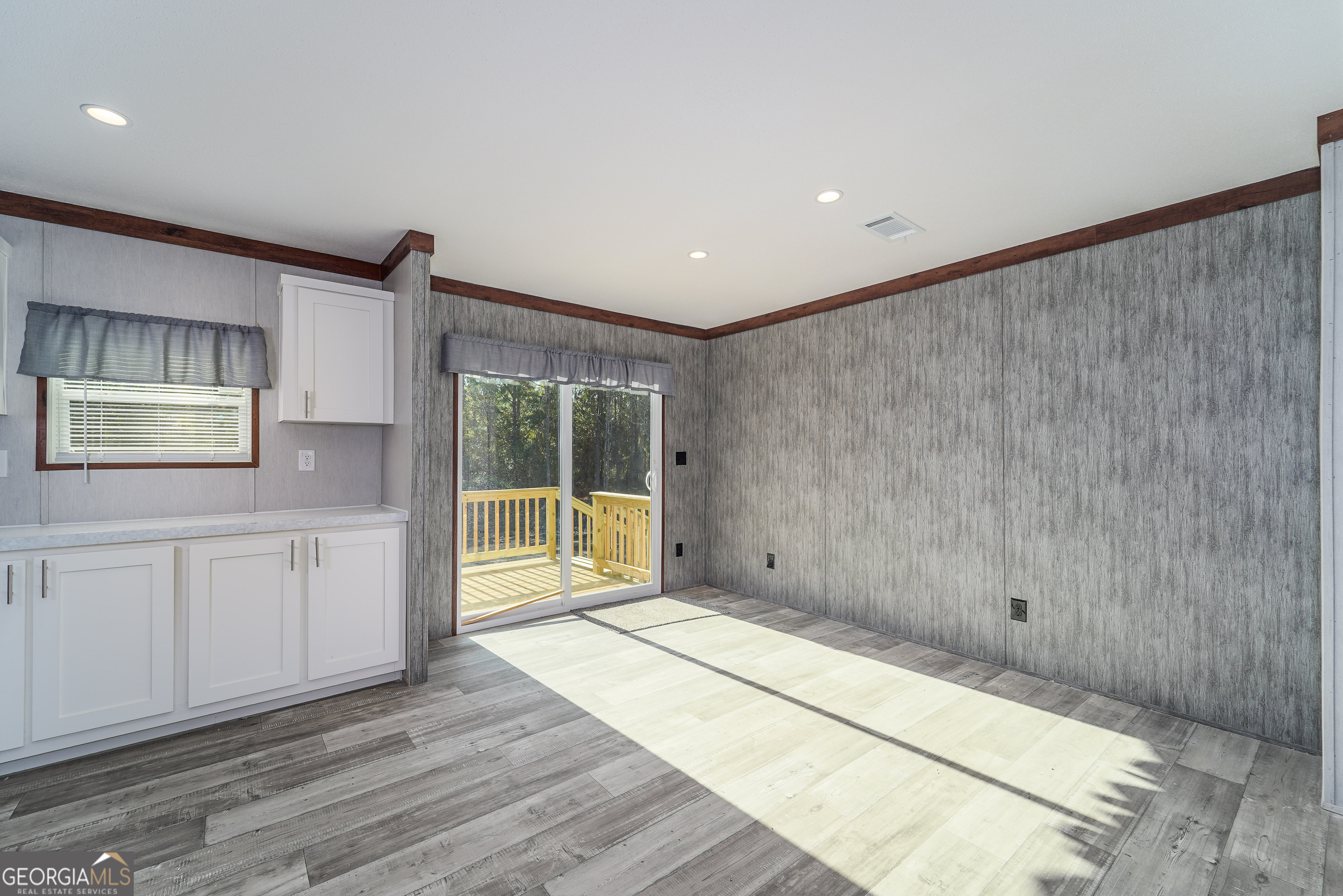 1361 Joey Williamson Road Jesup, GA 31545 - Photo 19 of 44