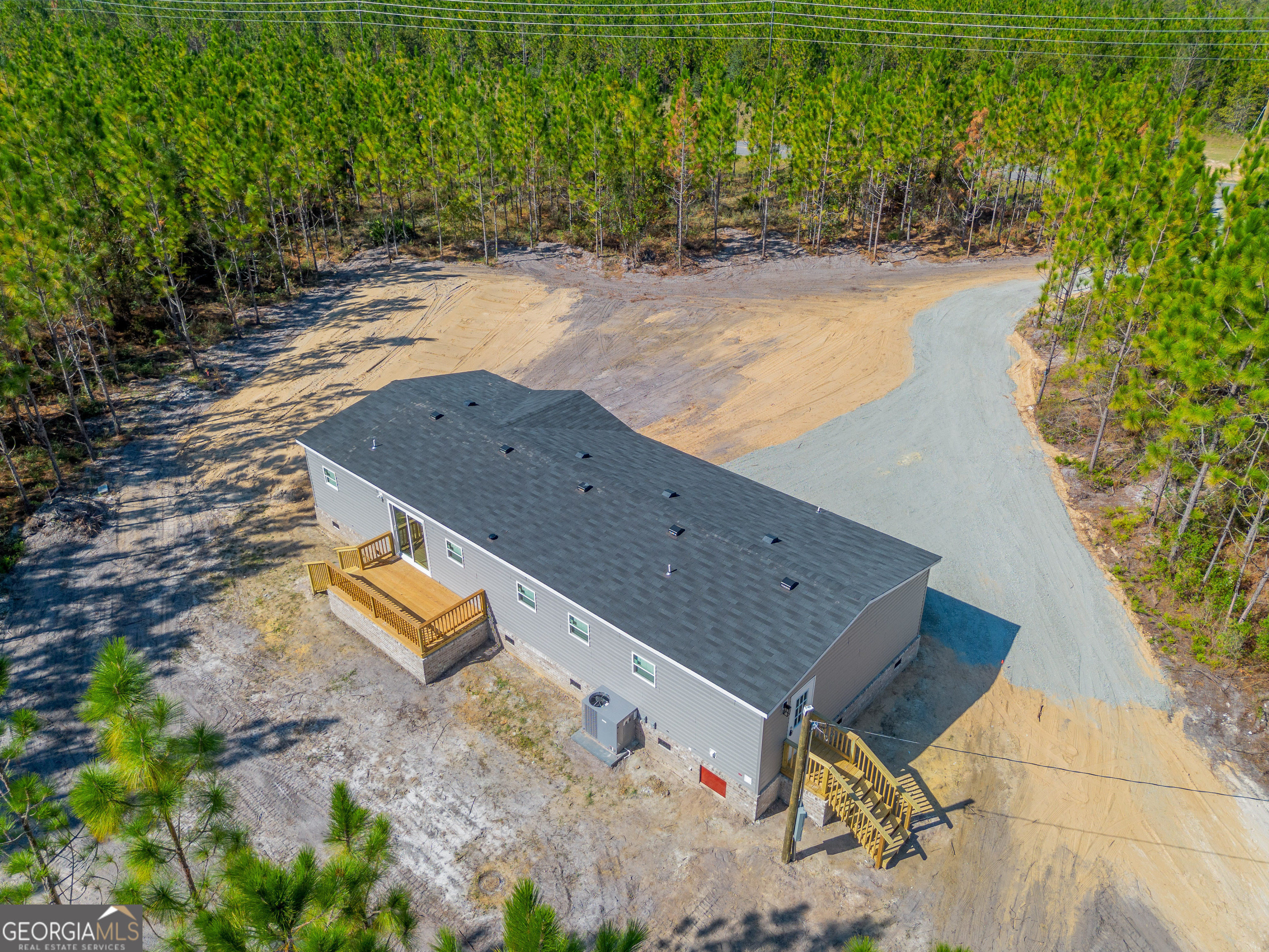 1361 Joey Williamson Road Jesup, GA 31545 - Photo 5 of 44