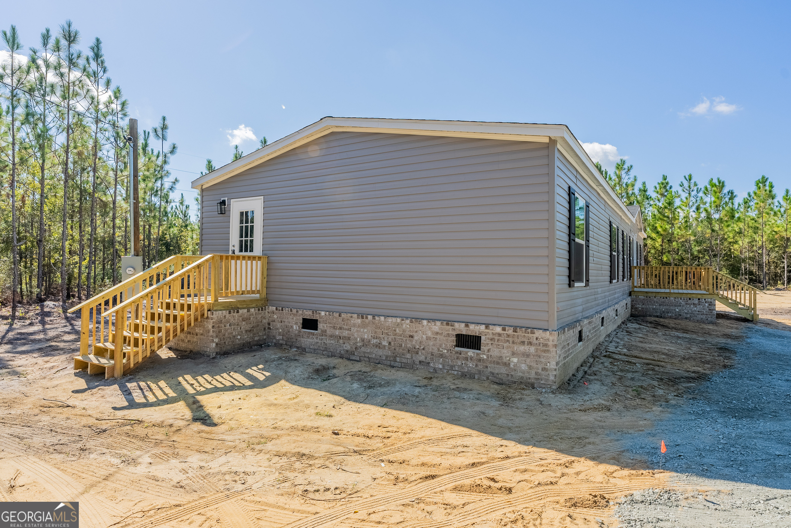 1361 Joey Williamson Road Jesup, GA 31545 - Photo 9 of 44