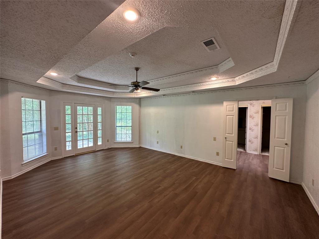 999 West Forest Grove Road Lucas, TX 75002 - Photo 7 of 32