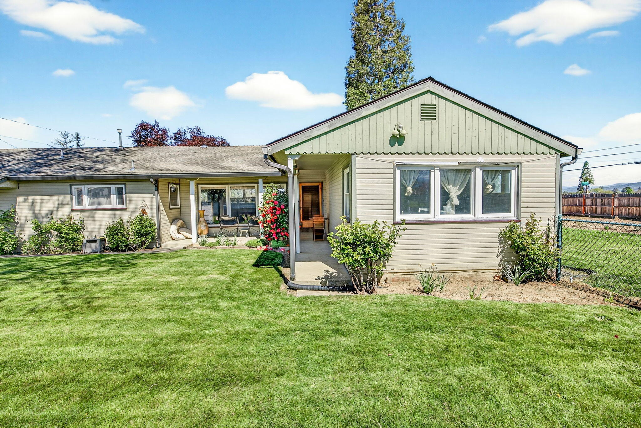 826 Oak Grove Road Medford, OR 97501 - Photo 56 of 69 ApxOG00127