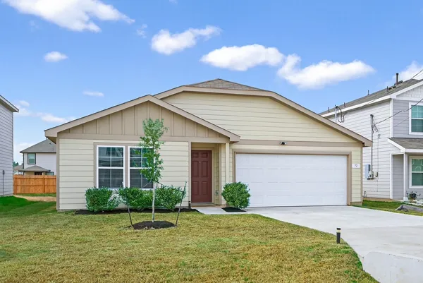 $2,000 | 72 County Road, Cleveland, TX 77327