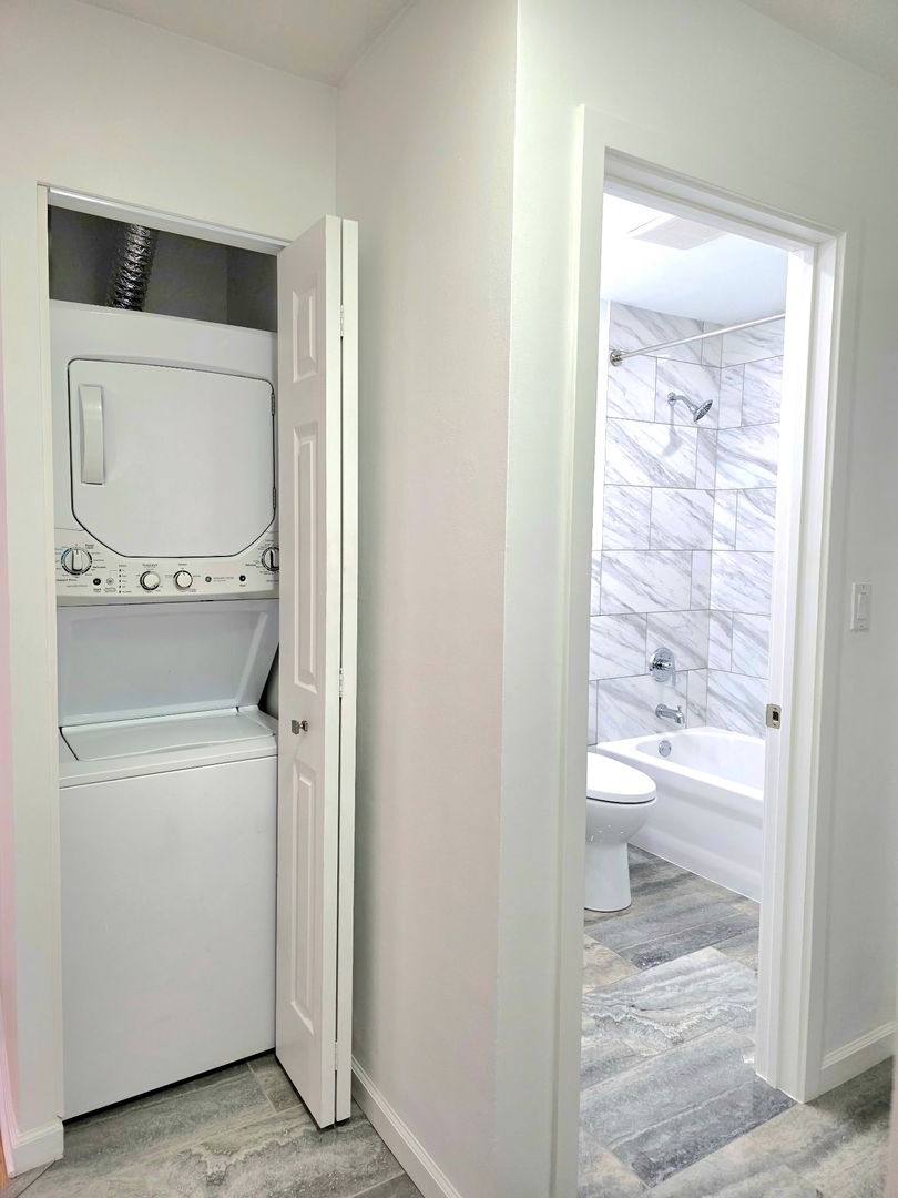 6 Parkside Court, Unit 2 Vernon Hills, IL 60061 - Photo 5 of 12