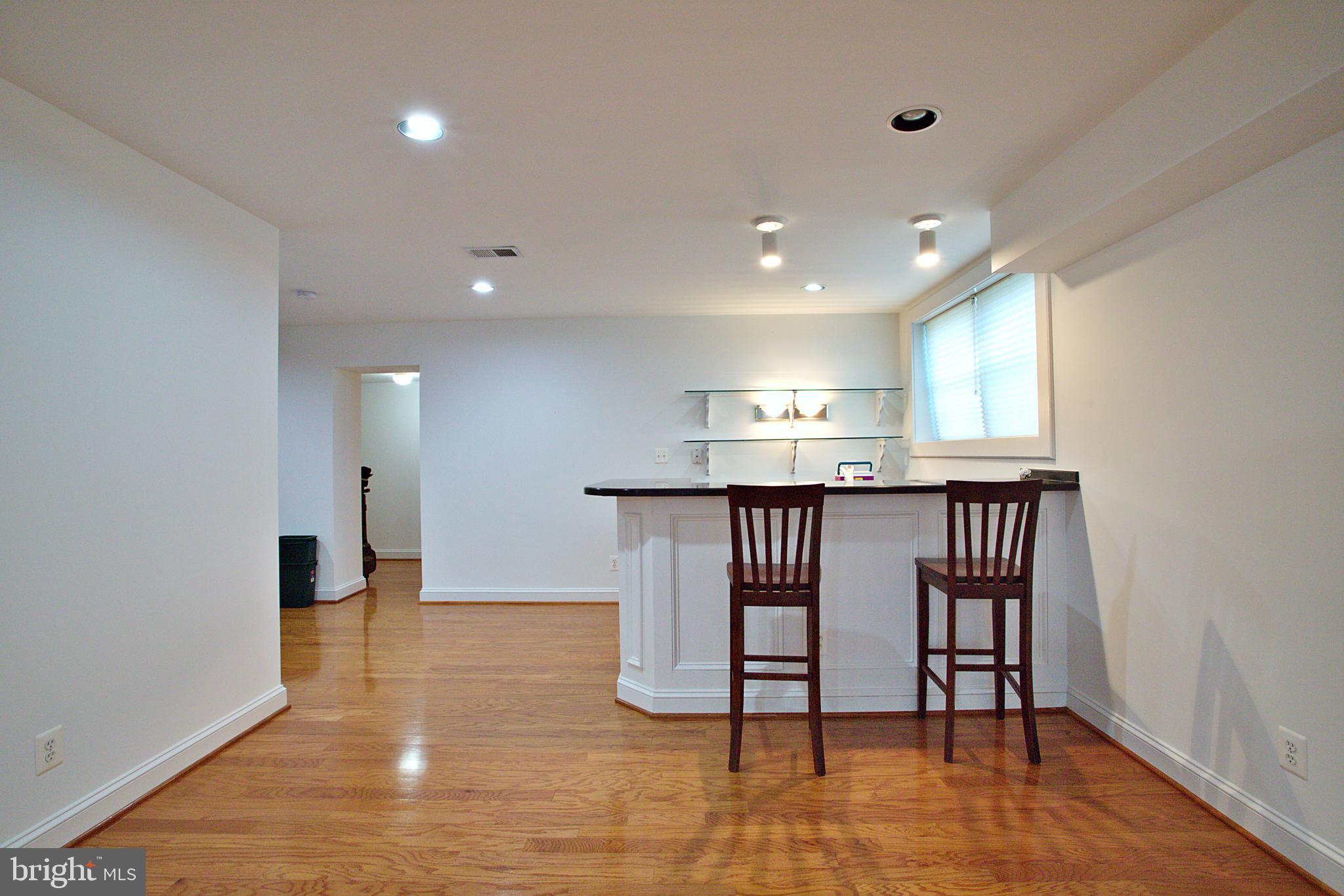 20964 Nightshade Place Ashburn, VA 20147 - Photo 34 of 41