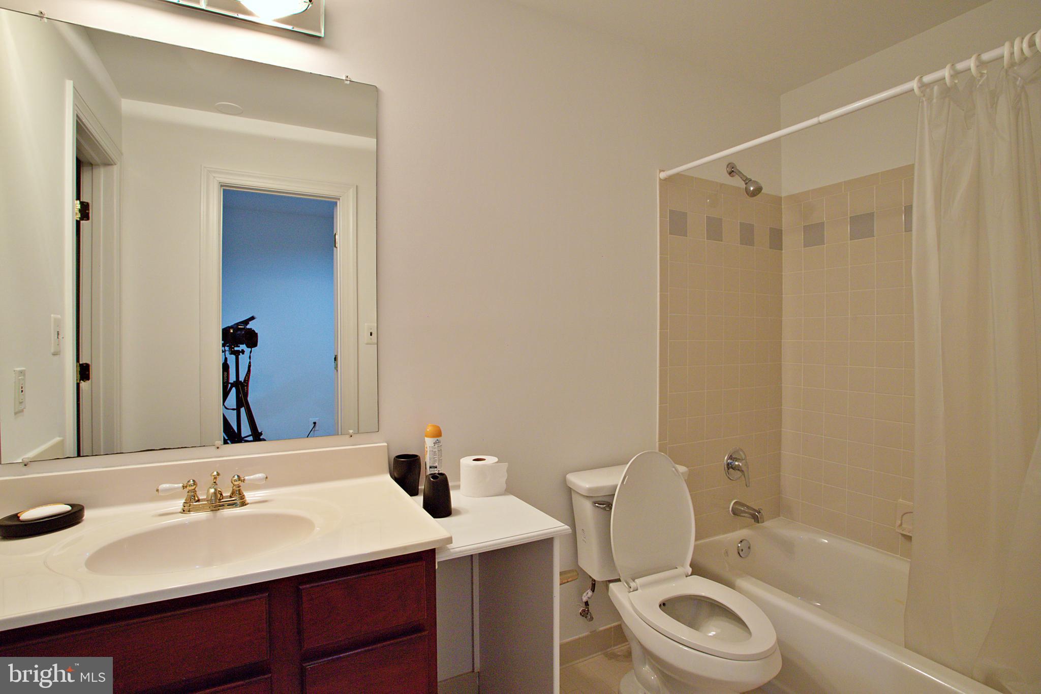 20964 Nightshade Place Ashburn, VA 20147 - Photo 37 of 41