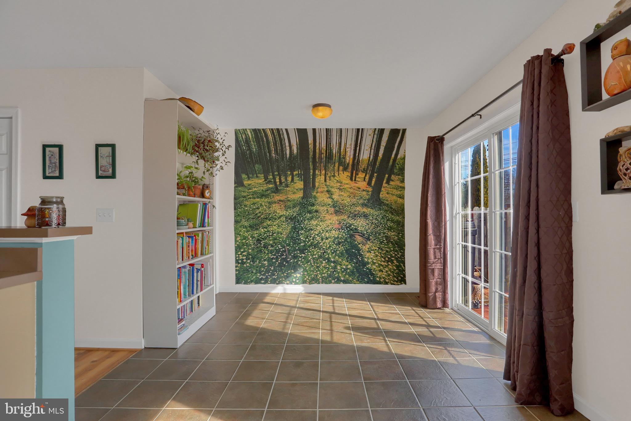 105 Foxglove Meadows Lititz, PA 17543 - Photo 8 of 27 Tiled Floor in Country Kitchen/Dining Combo