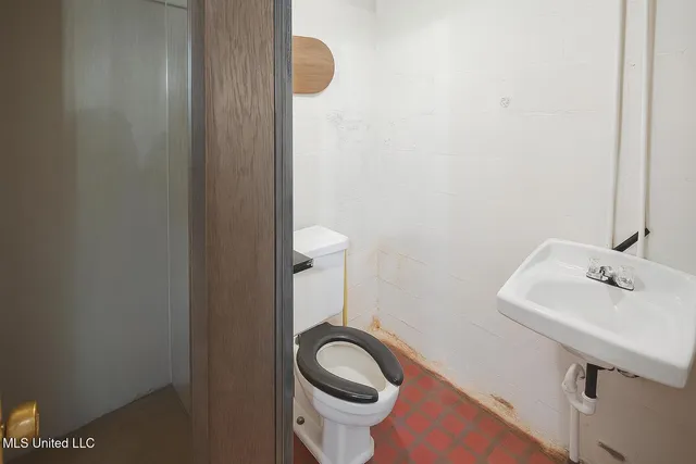 $249,000 | 73 Birchwood Lane, Lucedale, MS 39452