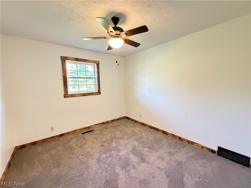 9754 Stonecreek Road Southwest Newcomerstown, OH 43832 - Photo 20 of 42
