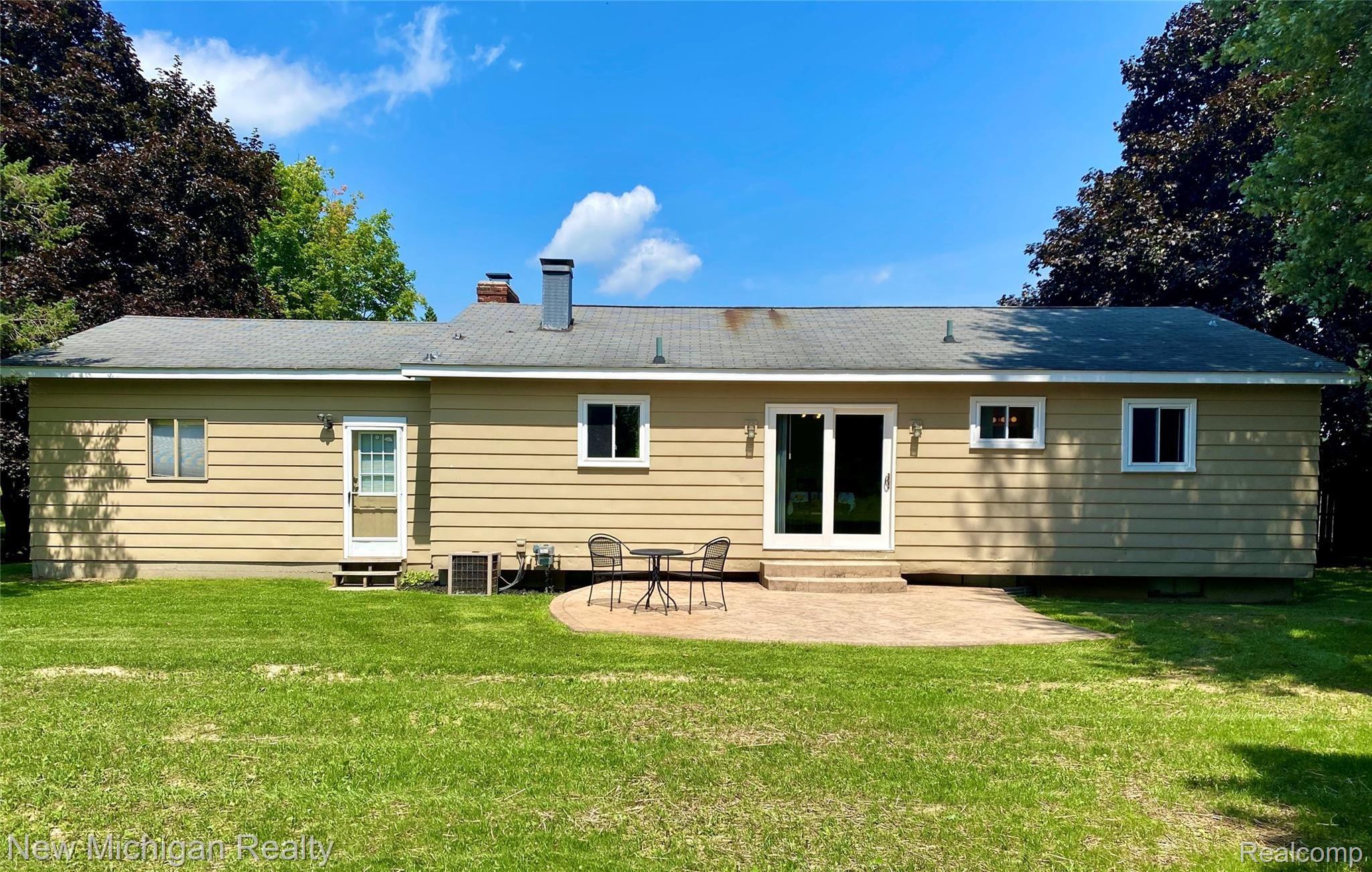 7201 Baldwin Road Swartz Creek, MI 48473 - Photo 20 of 23 20 Back.jpeg