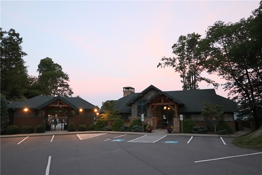 159 Wind Chime Lane, Unit 15B Boone, NC 28607 - Photo 23 of 37 Gallery Image 23