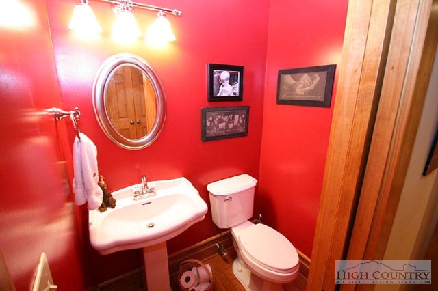 159 Wind Chime Lane, Unit 15B Boone, NC 28607 - Photo 8 of 37 Gallery Image 8