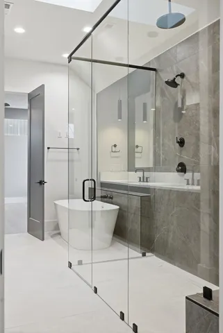 $12,000 | 3718 West End Avenue, Unit 5, Nashville, TN 37205