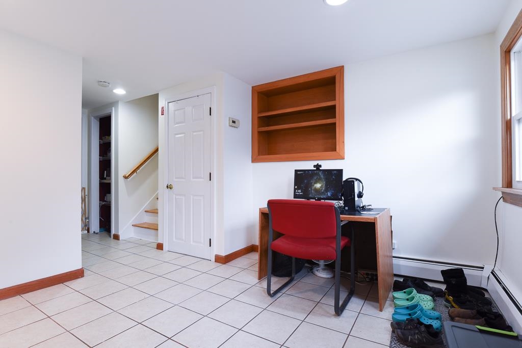 414 Chesterfield Road Hinsdale, NH 03451 - Photo 3 of 22 Gallery Image 3