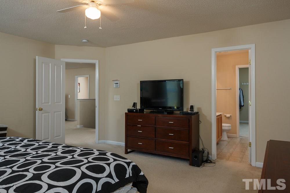 4238 Offshore Drive Raleigh, NC 27610 - Photo 21 of 25