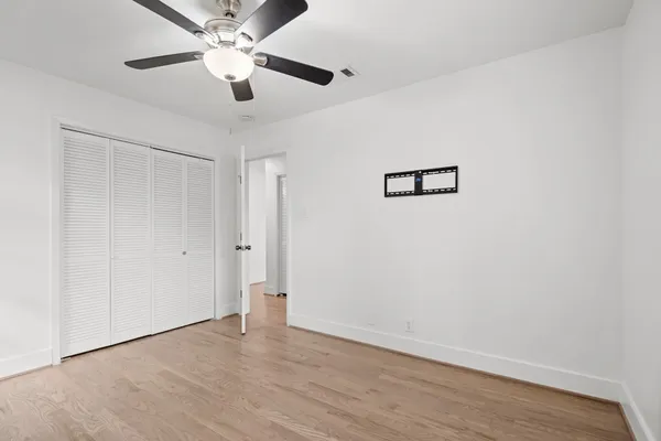 $2,300 | 2005 Sedgie Drive, Houston, TX 77080