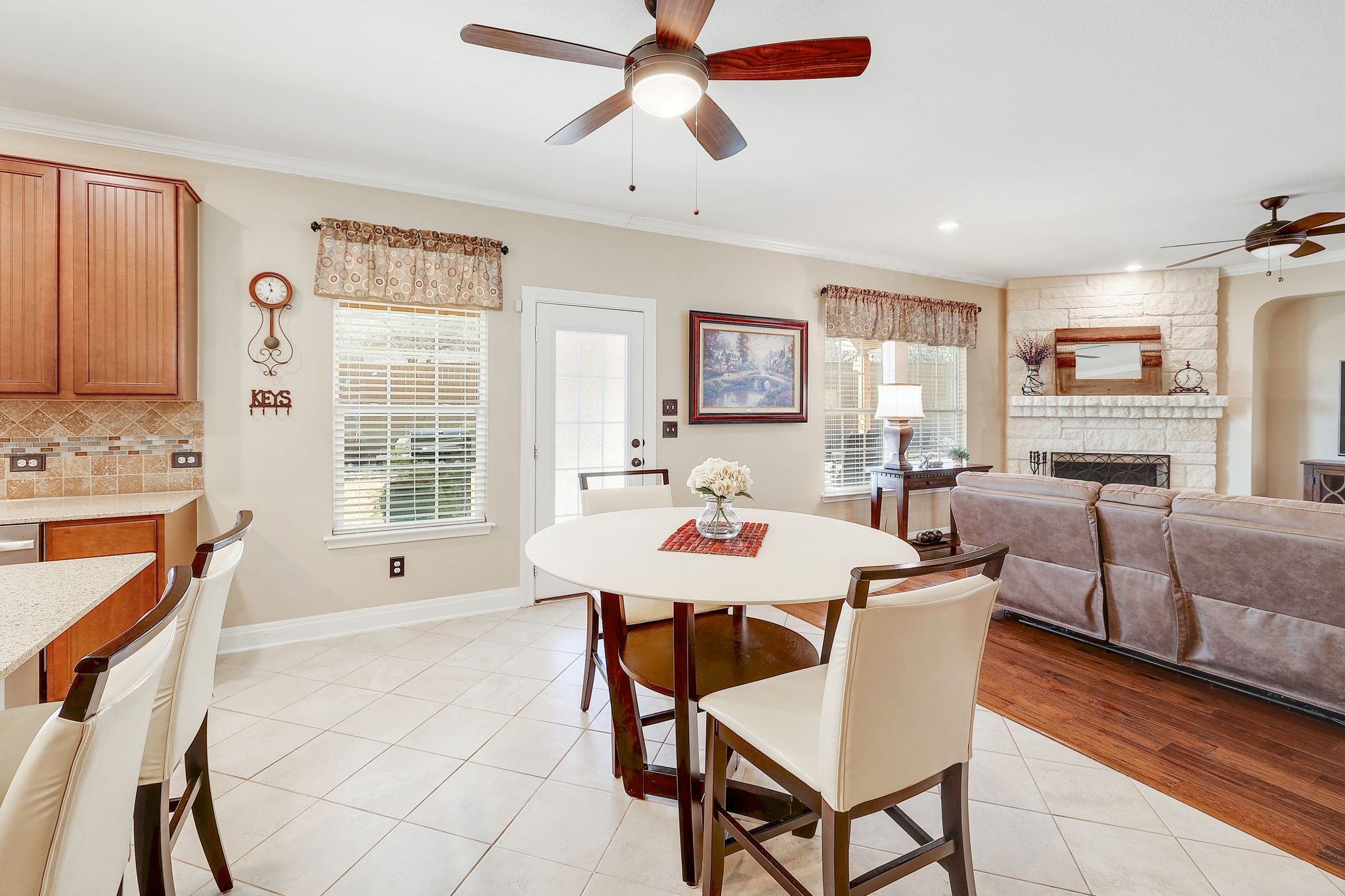 646 Landon Samuel Loop Pflugerville, TX 78660 - Photo 10 of 40 a view of a dining room with furniture and window