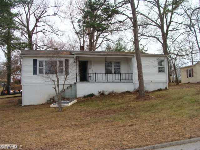 711 Rapp Street Thomasville, NC 27360 - Photo 1 of 1 Exterior Front.