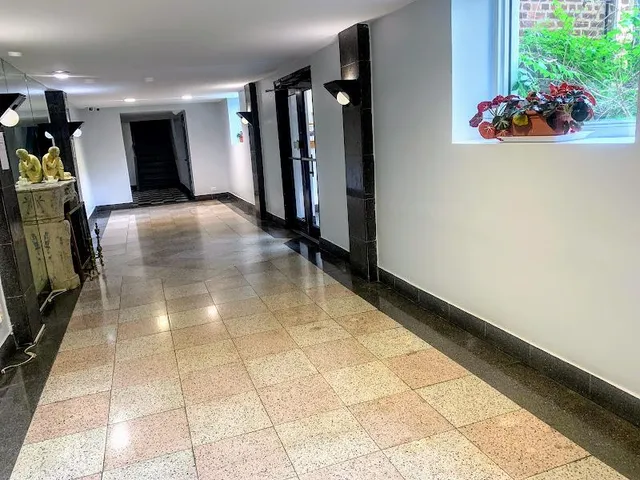 $399,600 | 76-10 34th Avenue, Unit 2M | Jackson Heights