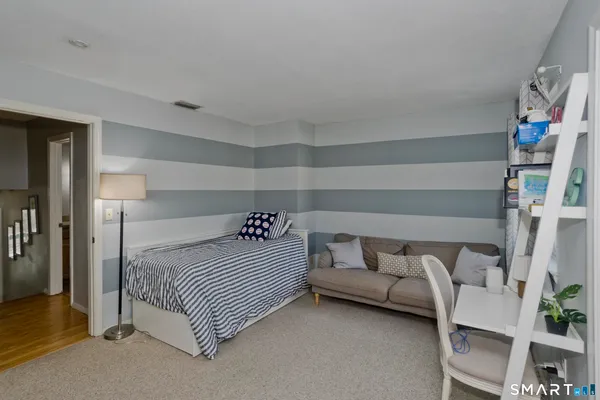 $270,000 | 803 Timber Lane, Unit 803, Canton, CT 06019