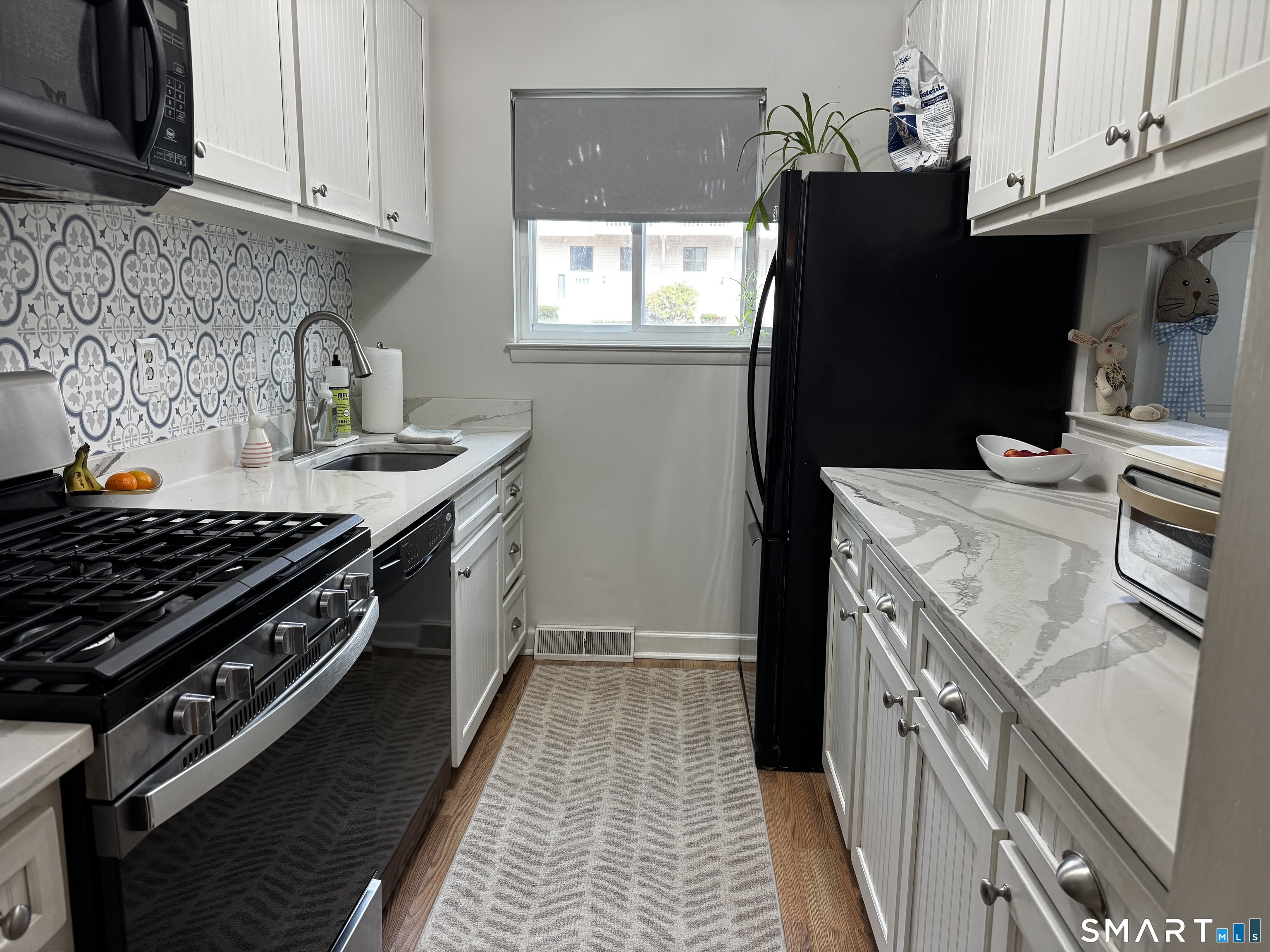 803 Timber Lane, Unit 803 Canton, CT 06019 - Photo 3 of 15