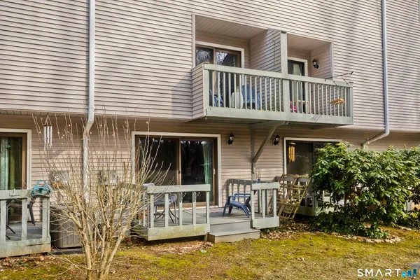 $270,000 | 803 Timber Lane, Unit 803, Canton, CT 06019