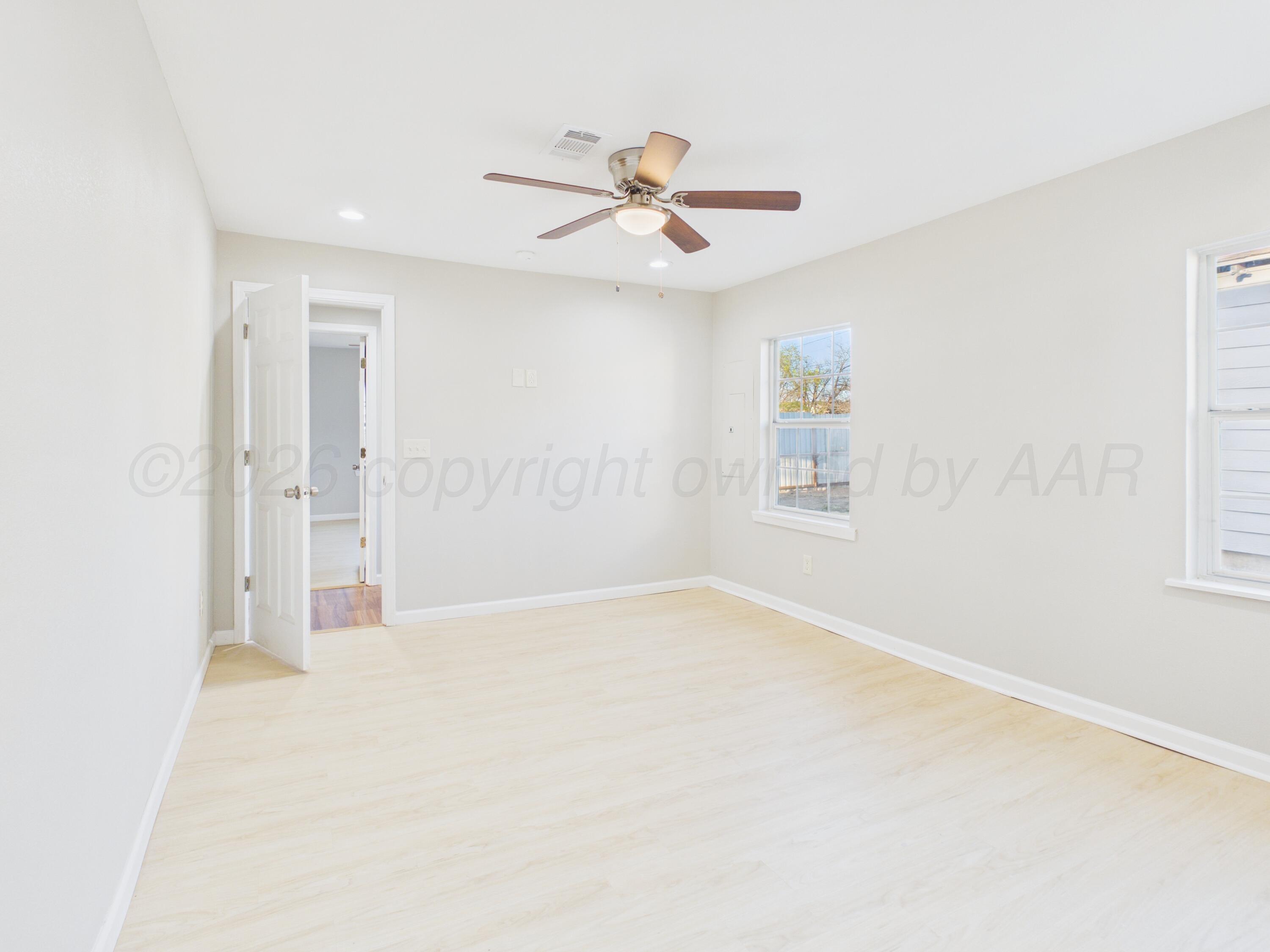 310 North Virginia Street Amarillo, TX 79106 - Photo 23 of 33 a view of an empty room