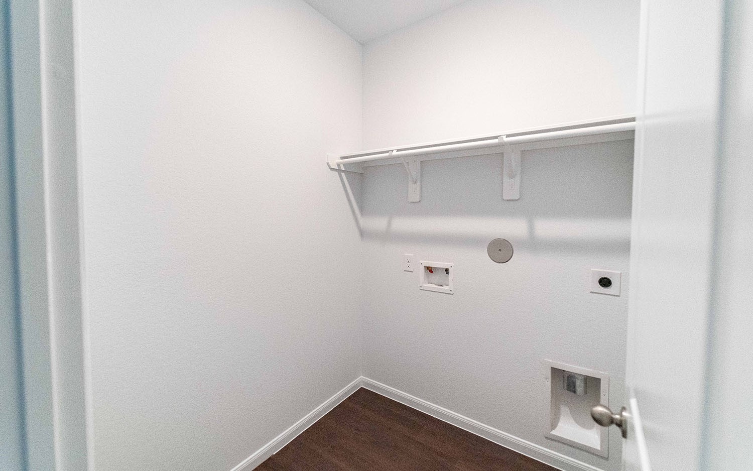 1718 Windrose Bend Angleton, TX 77515 - Photo 14 of 14 a view of room