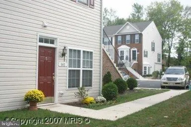$285,000 | 102 Heather Stone Way, Unit 82, Glen Burnie, MD 21061