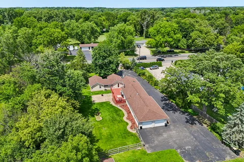 $399,000 | 26735 Highway 173, Antioch, IL 60002