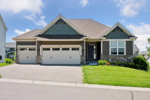 $595,000 | 5743 Meridian Way Northeast, Prior Lake, MN 55372