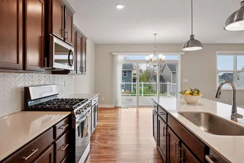 $595,000 | 5743 Meridian Way Northeast, Prior Lake, MN 55372