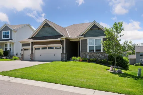 $595,000 | 5743 Meridian Way Northeast, Prior Lake, MN 55372
