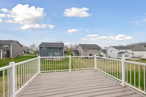 $595,000 | 5743 Meridian Way Northeast, Prior Lake, MN 55372