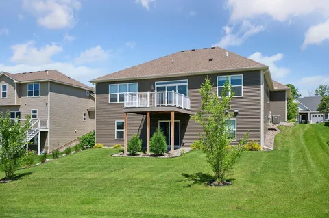 $595,000 | 5743 Meridian Way Northeast, Prior Lake, MN 55372