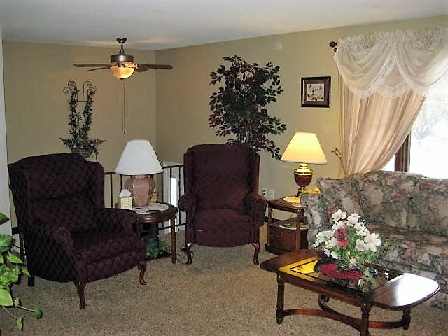 2714 South Raymond Road Spokane Valley, WA 99206 - Photo 3 of 20 Gallery Image 3