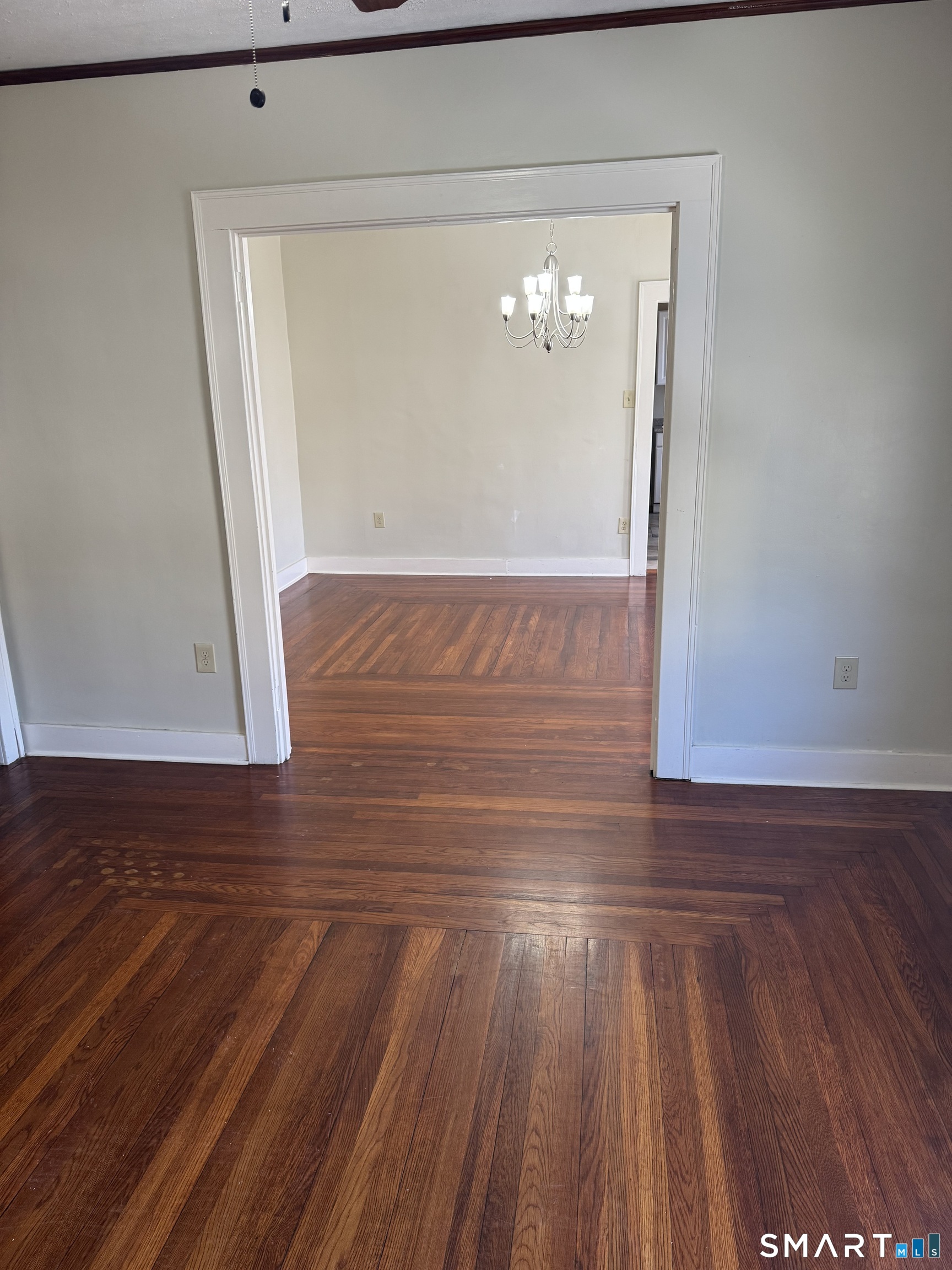 46 Denison Avenue New London, CT 06320 - Photo 3 of 19