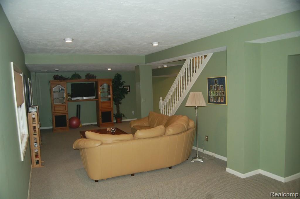 3018 Quail Ridge Circle Rochester Hills, MI 48309 - Photo 68 of 90