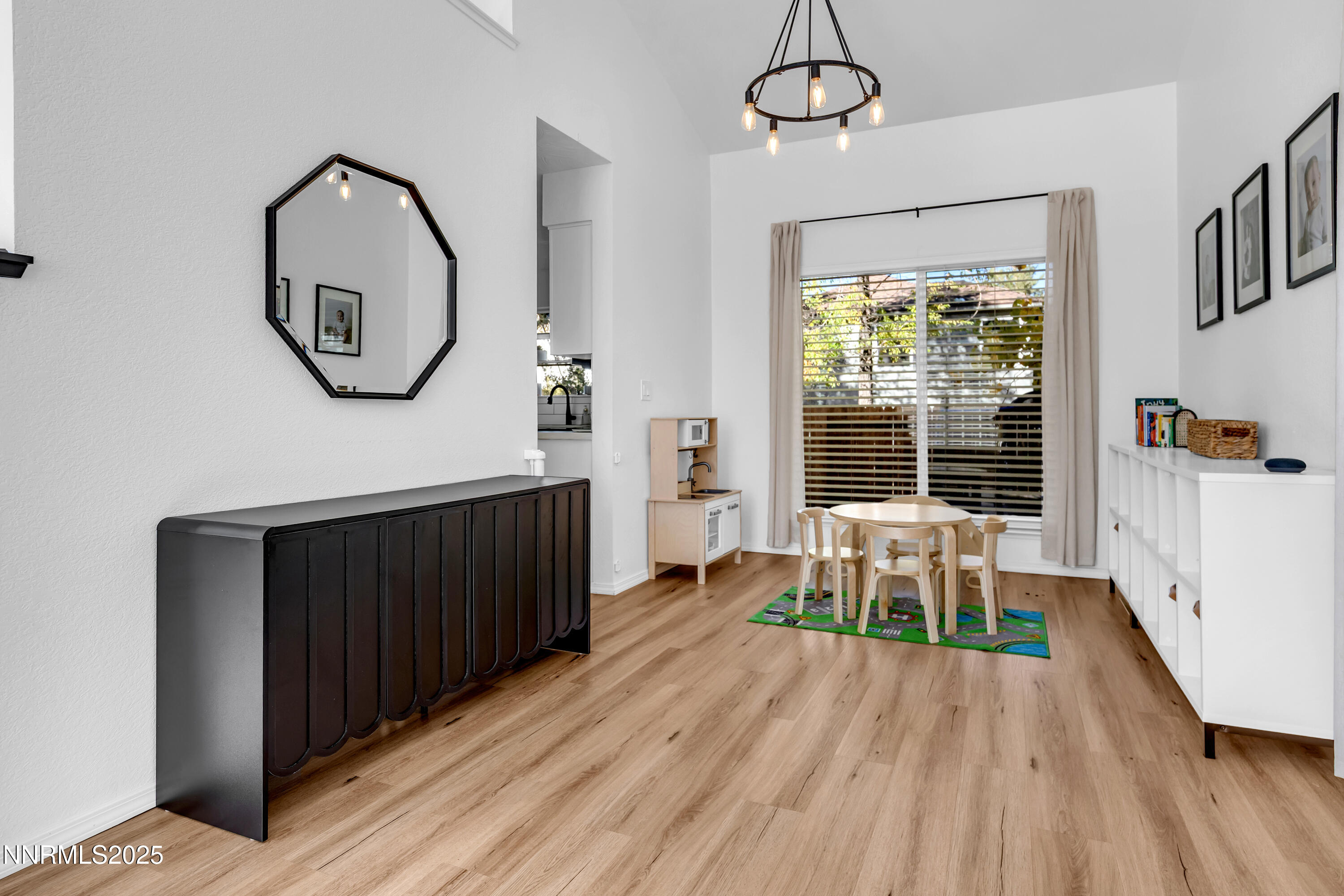 4539 Windcrest Drive Reno, NV 89523 - Photo 6 of 42 Windstar4539-008