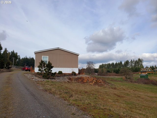 23780 South Spangler Road Oregon City, OR 97045 - Photo 8 of 29