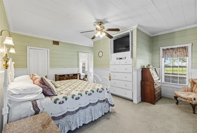 $1,425,000 | 1610 County Road 463, Coupland, TX 78615