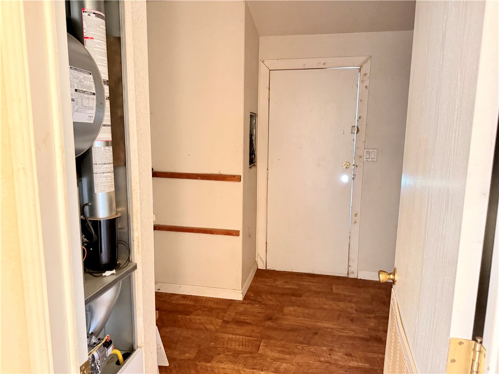 5495 Destiny Way Golden Valley, AZ 86413 - Photo 23 of 48 a view of a bedroom with a wardrobe space
