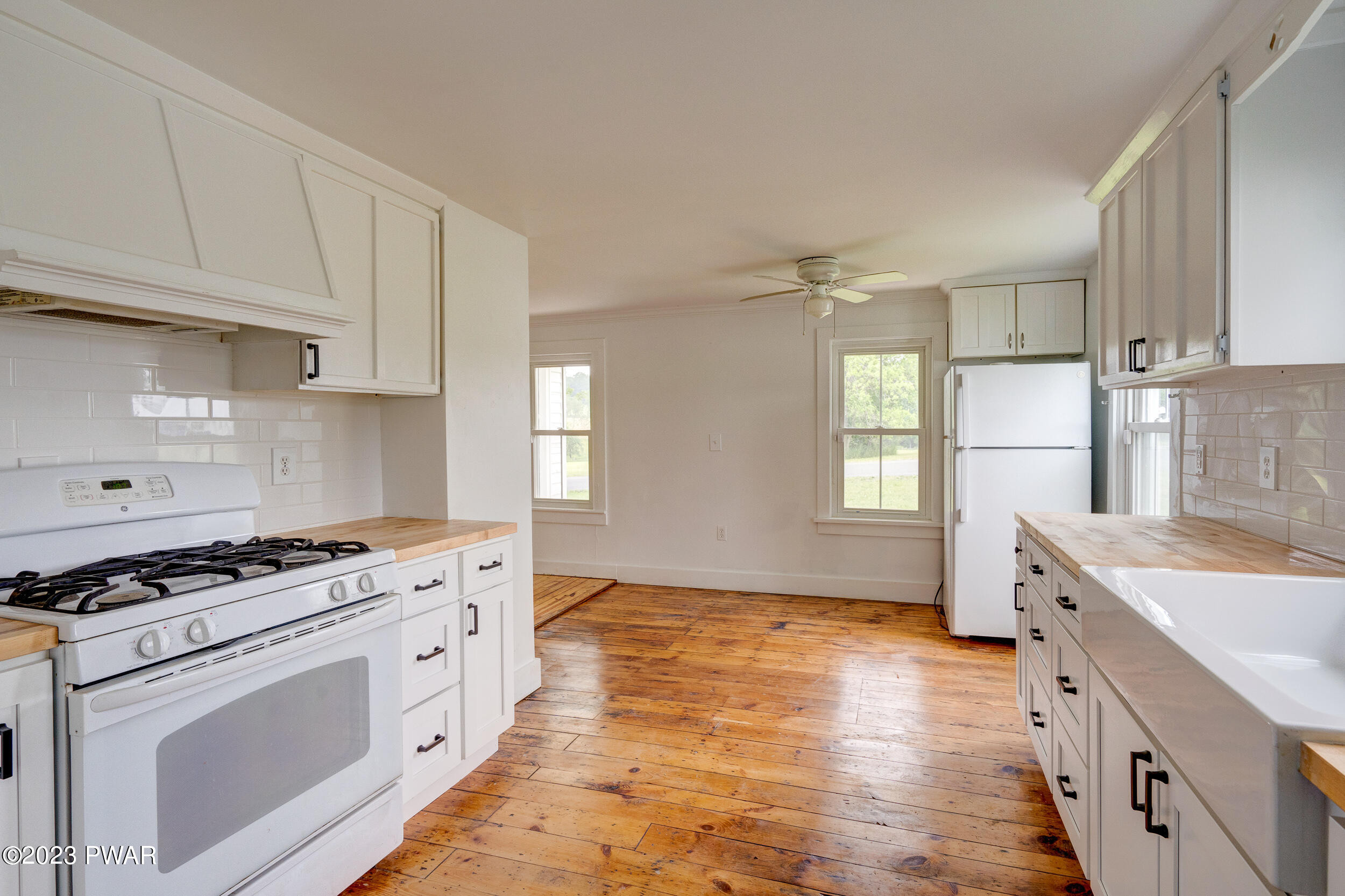 596 Boyds Mills Road Milanville, PA 18443 - Photo 16 of 34